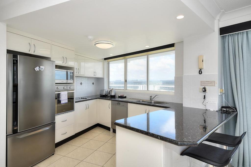 19Th Avenue On The Beach Gold Coast Eksteriør bilde