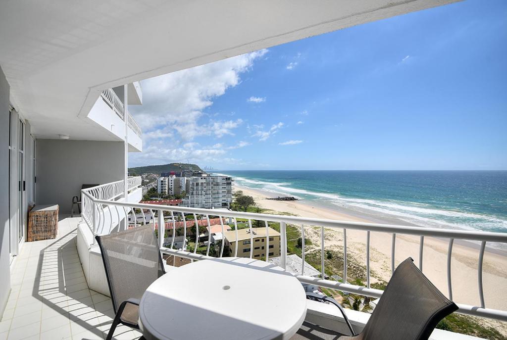 19Th Avenue On The Beach Gold Coast Eksteriør bilde