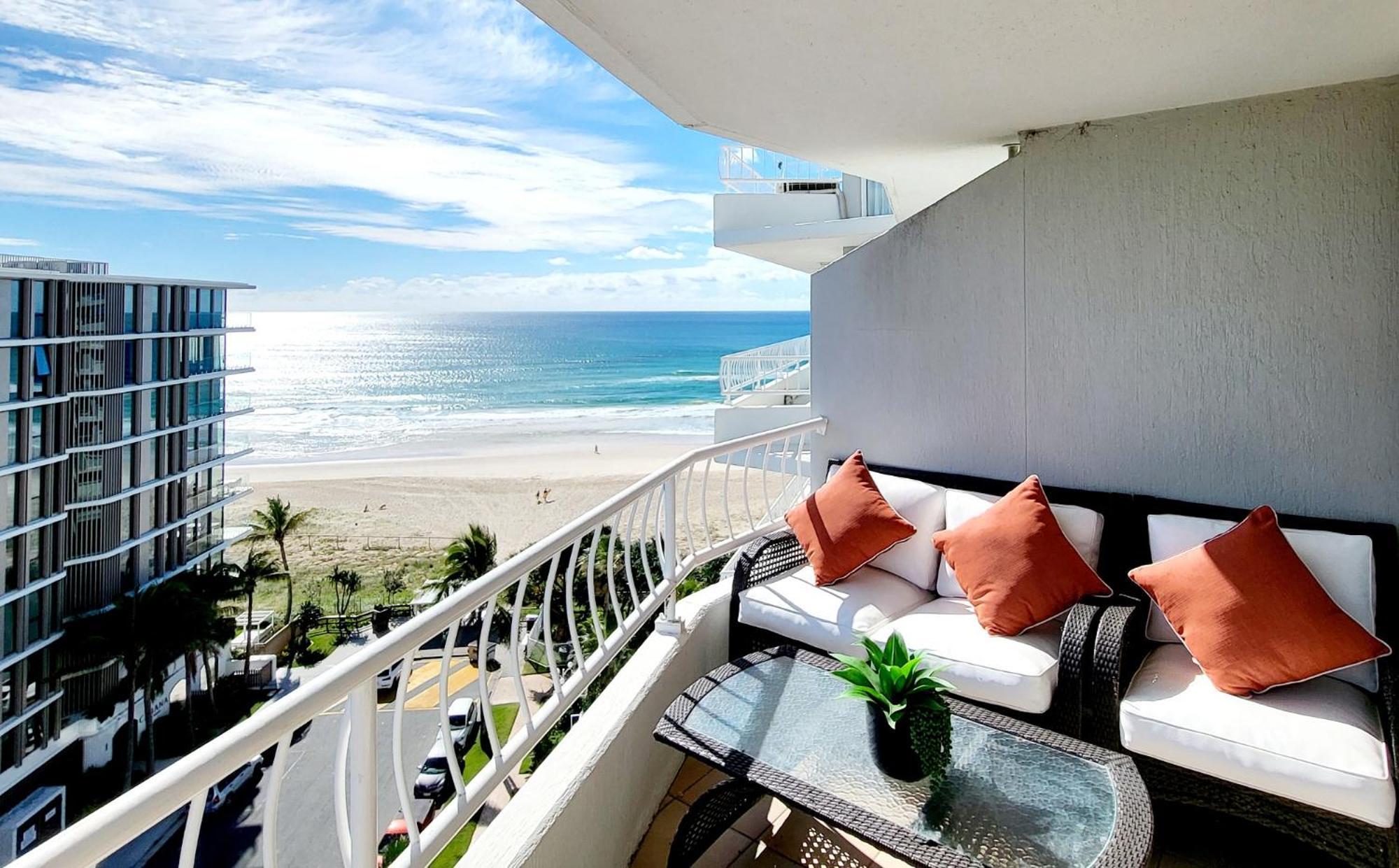 19Th Avenue On The Beach Gold Coast Eksteriør bilde