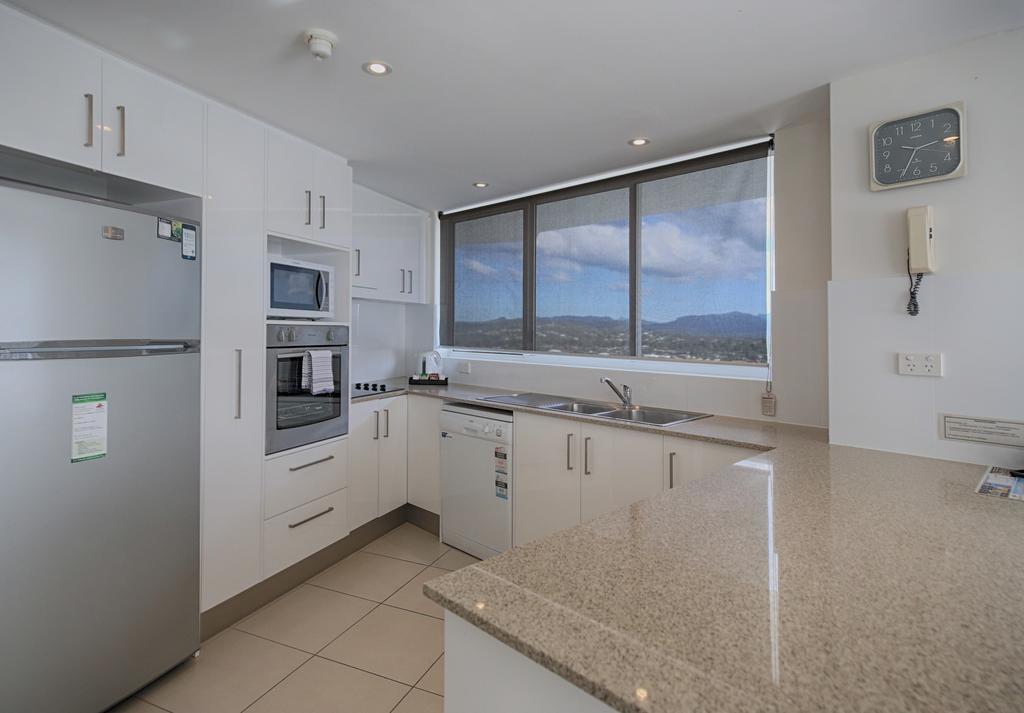 19Th Avenue On The Beach Gold Coast Eksteriør bilde